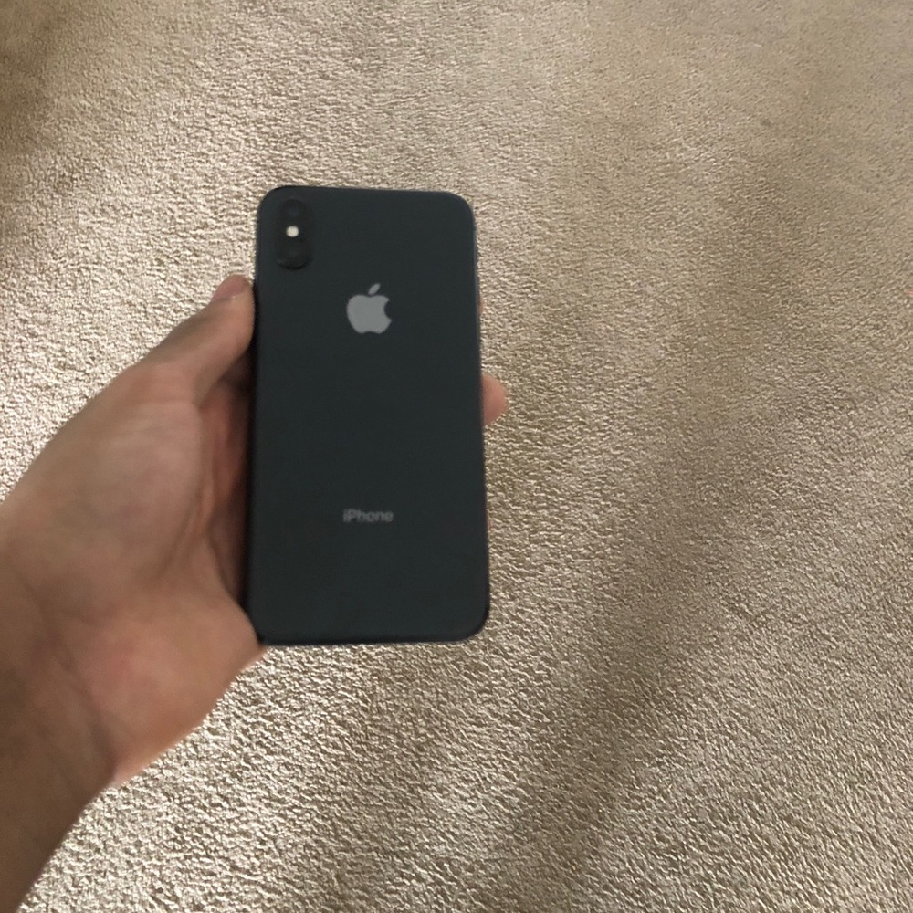 iPhone X (Black)